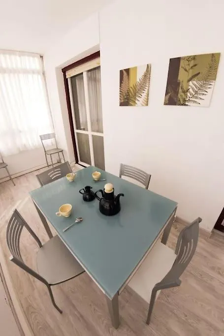 דירות סומאיה Apartamento Danae Centro ספרד